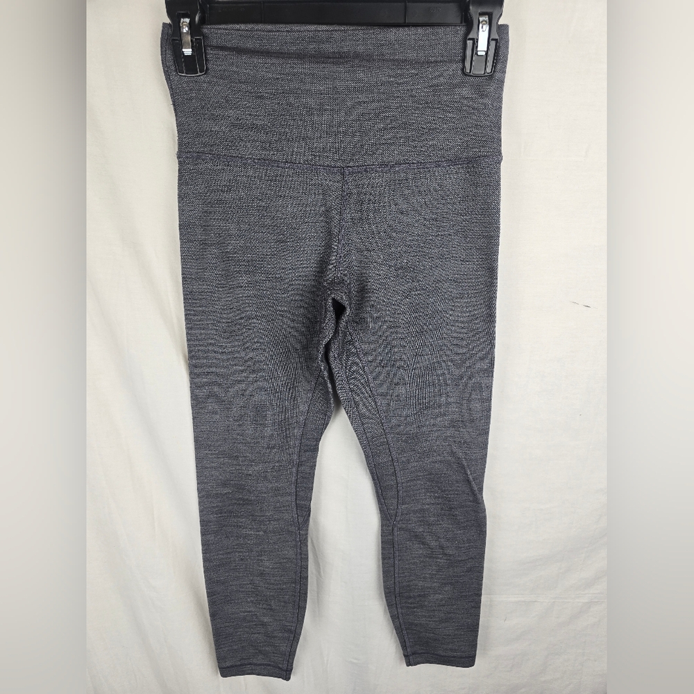 Lululemon Gray Crop Leggings Sz 6